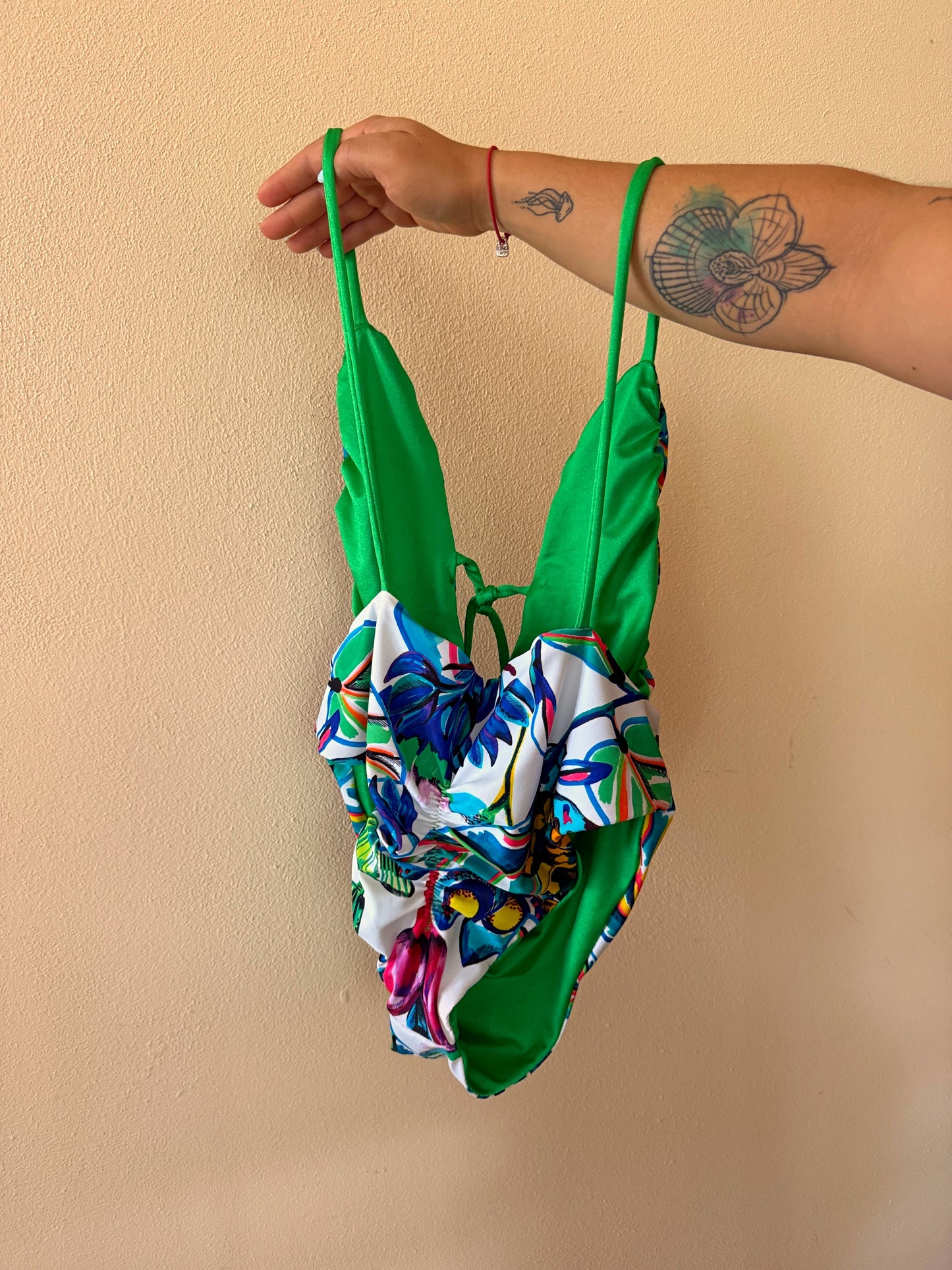 Nina Monokini