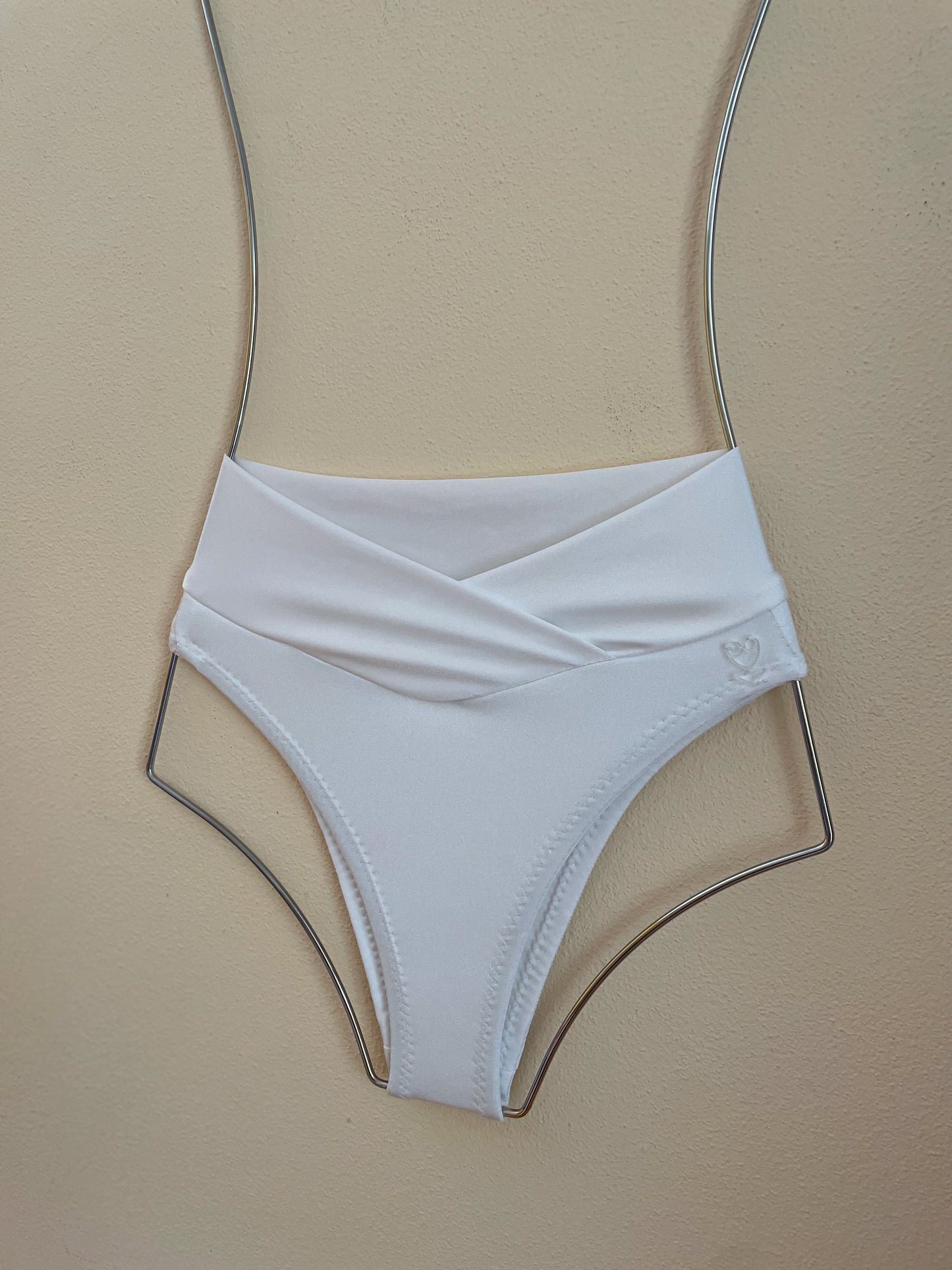 V Bottom