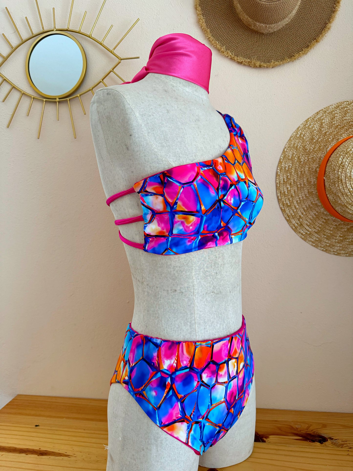 Lucy Set Reversible