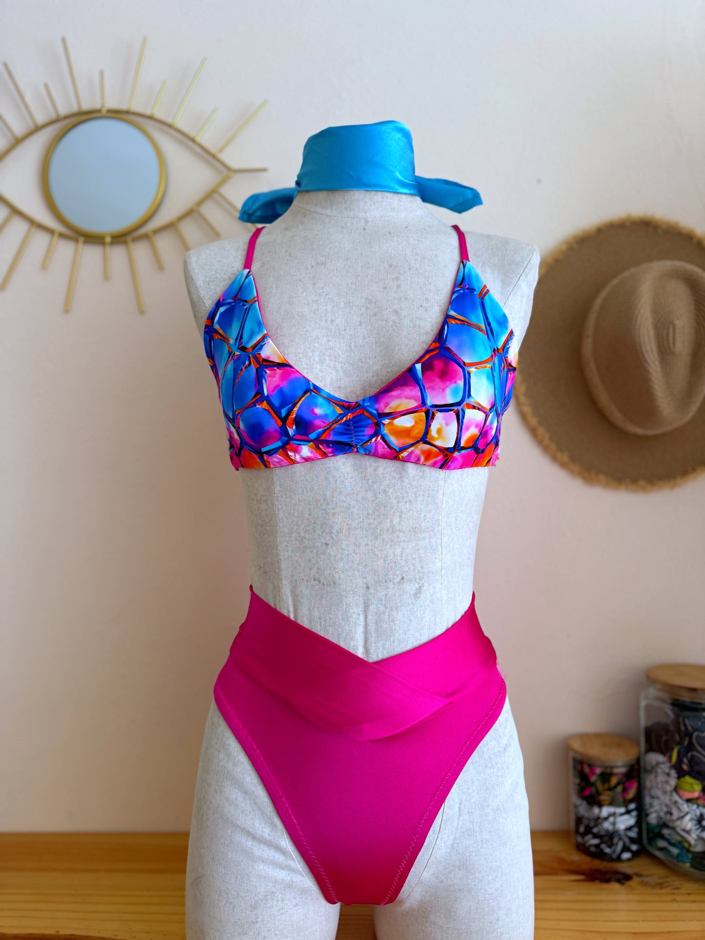 Bloom Top + V Bottom