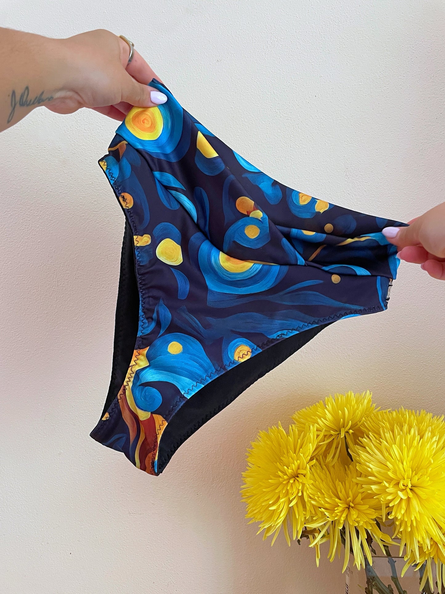 V Bottom