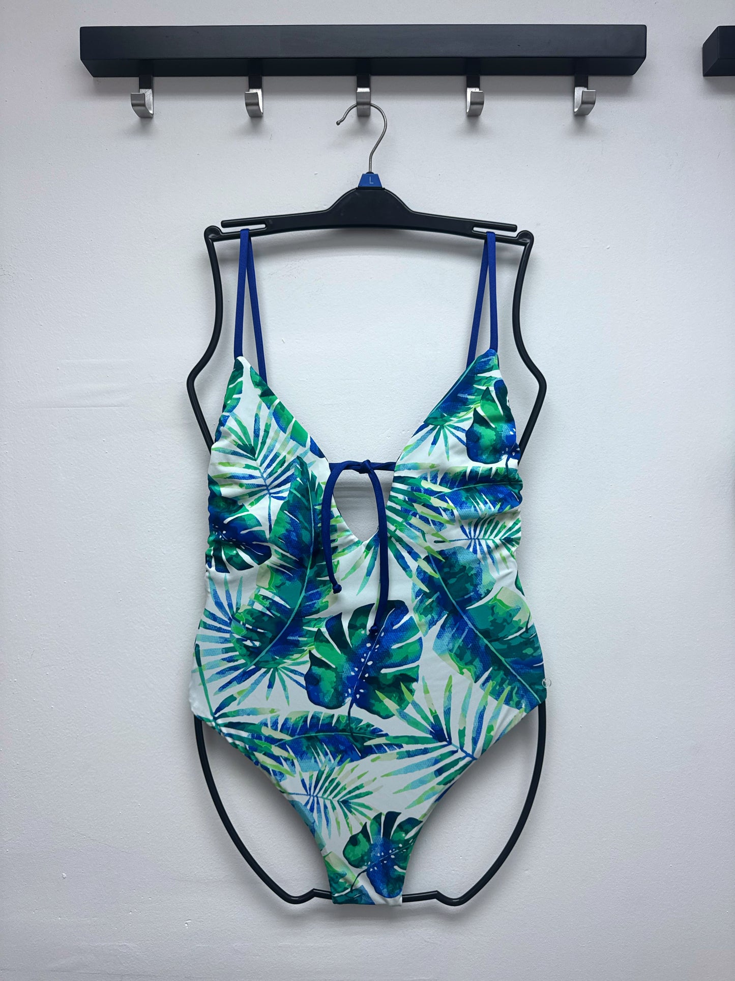 Nina Monokini