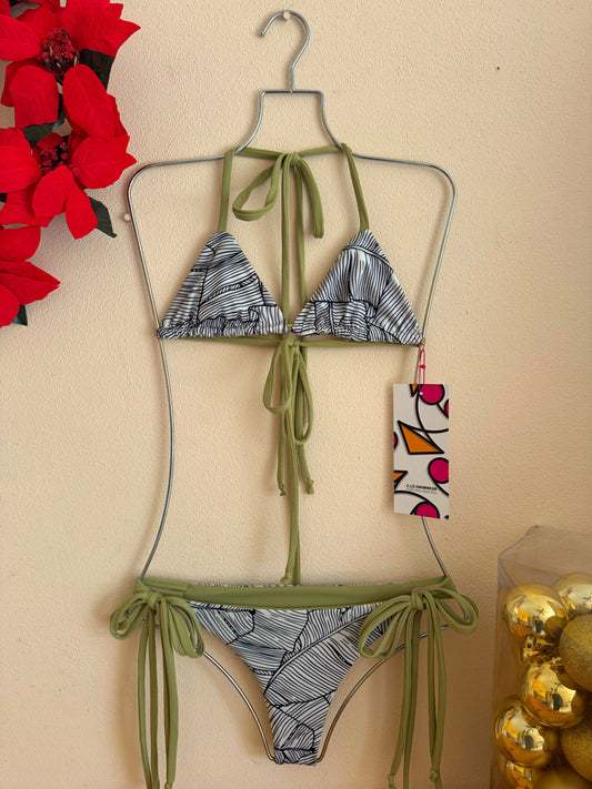 Mini conjunto de bikini geométrico