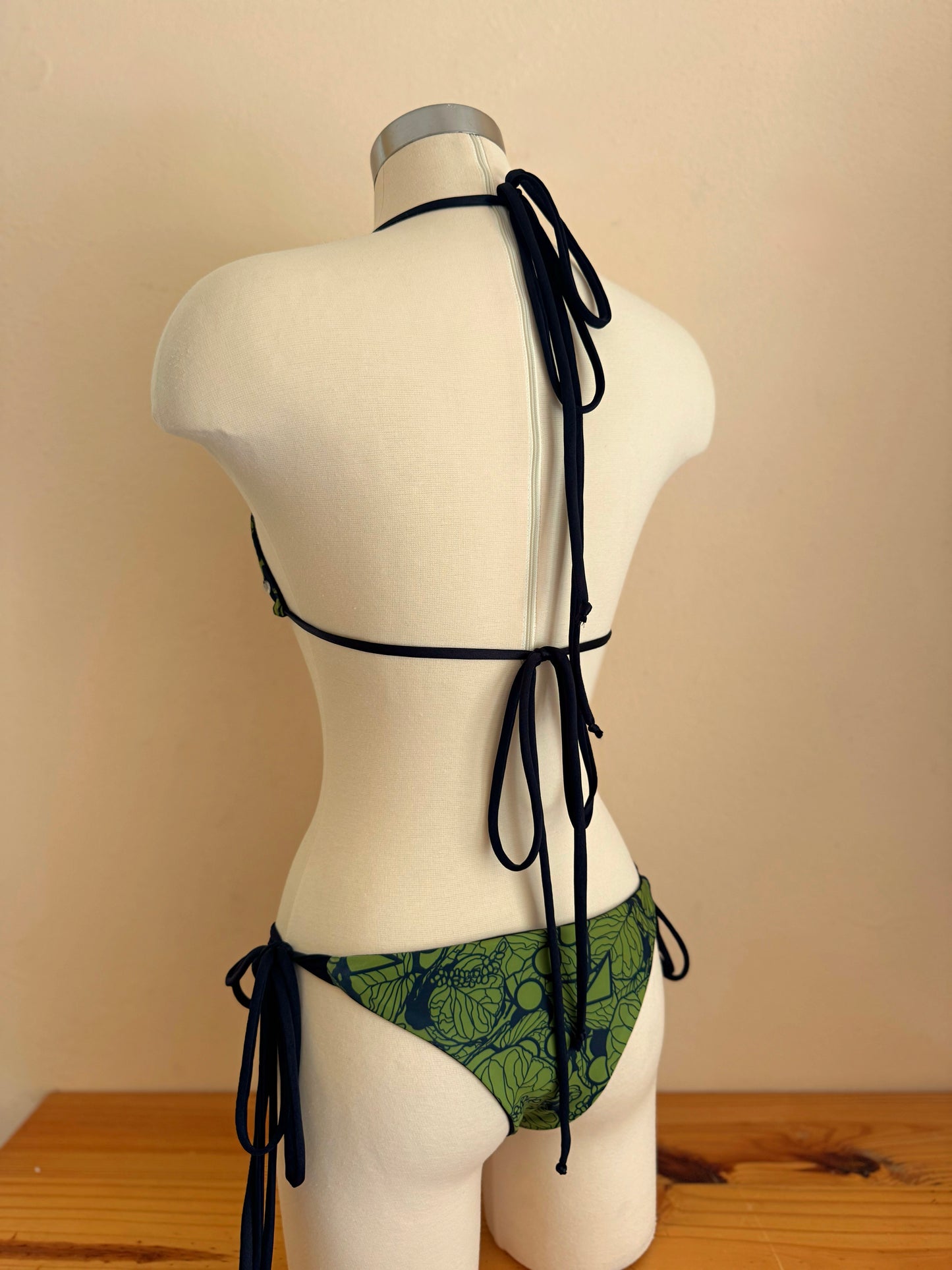 Uva Playera Bikini Mini Set