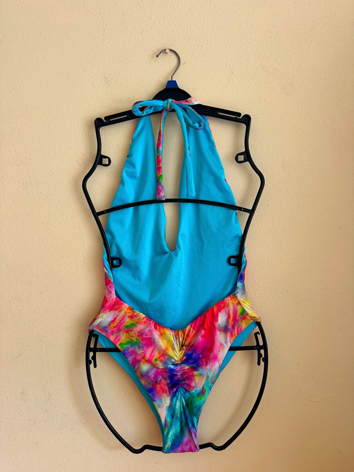 Ola Monokini