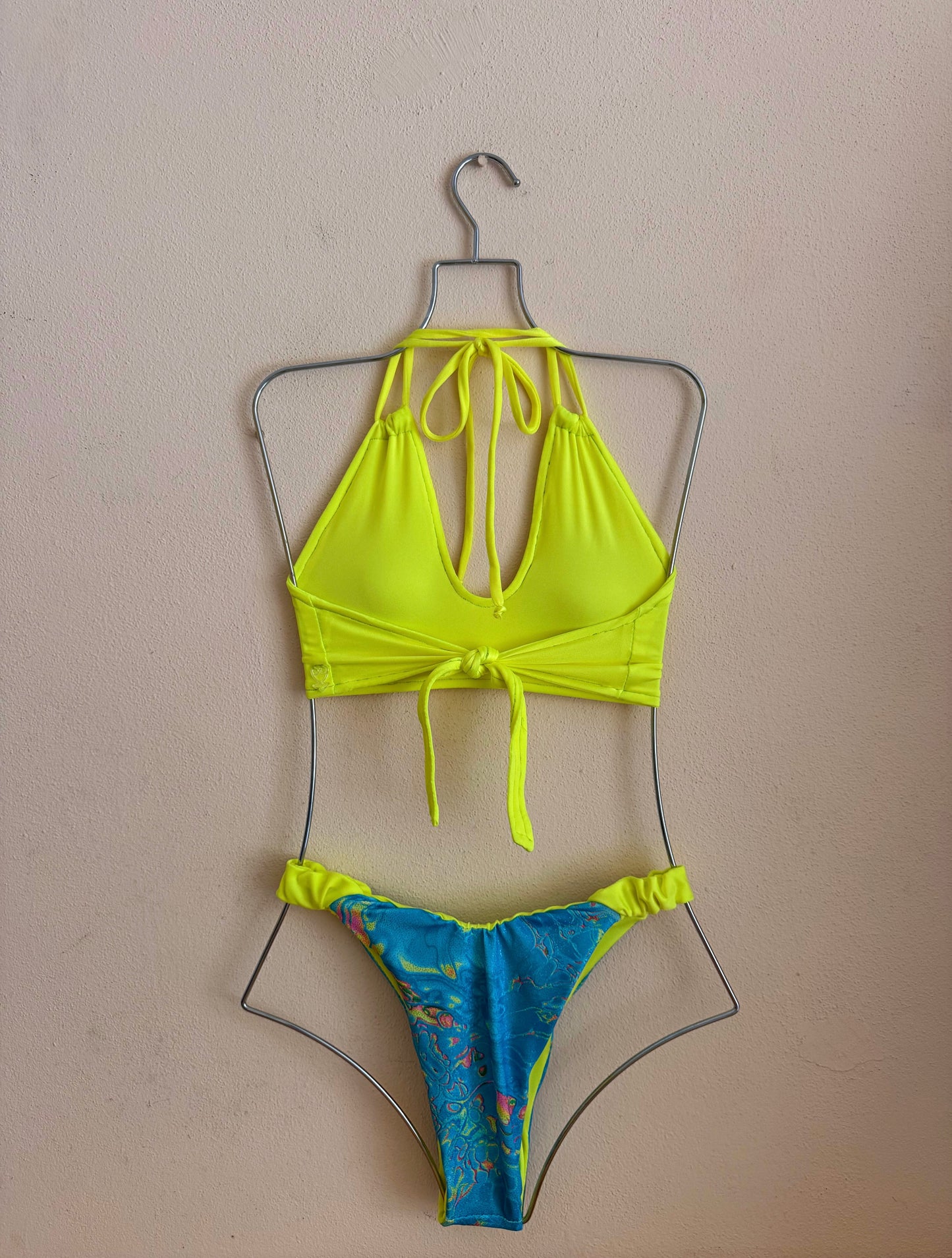 Elisa Top + Agua Bottom