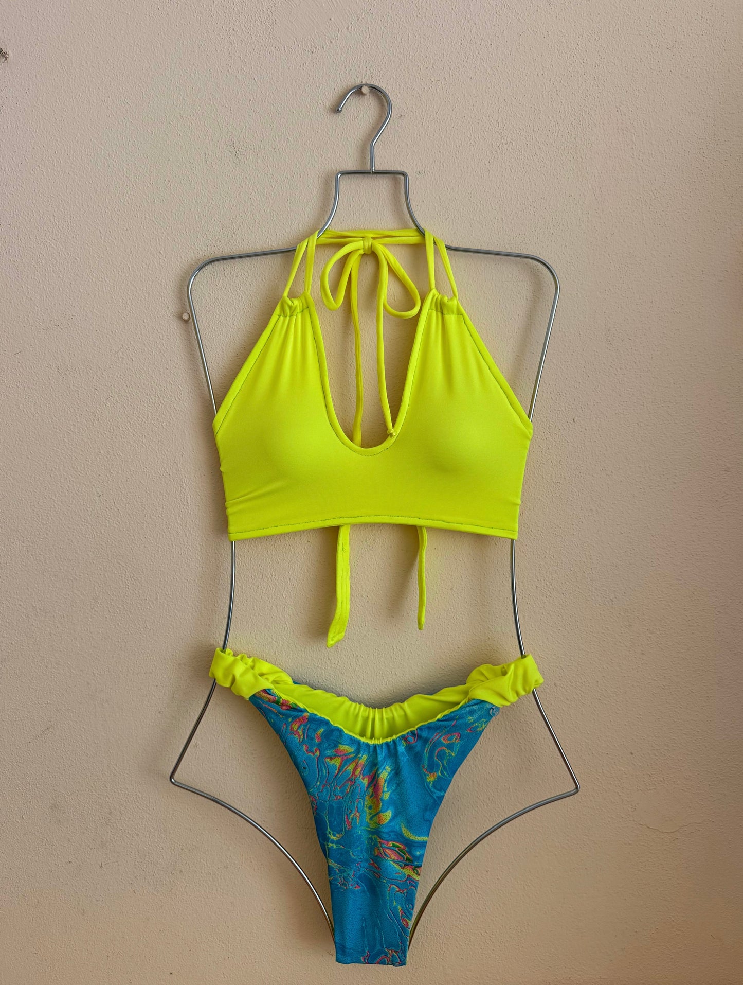 Elisa Top + Agua Bottom