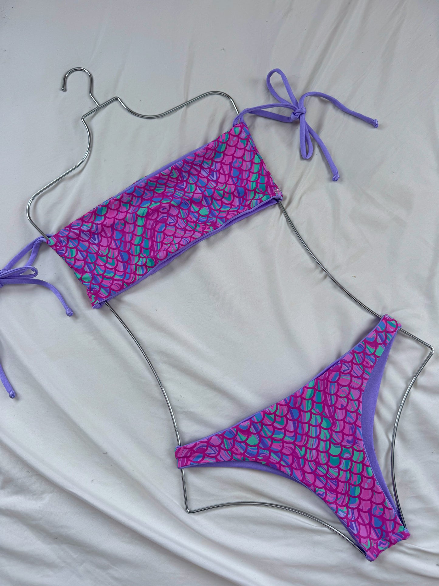 Dali Set Reversible